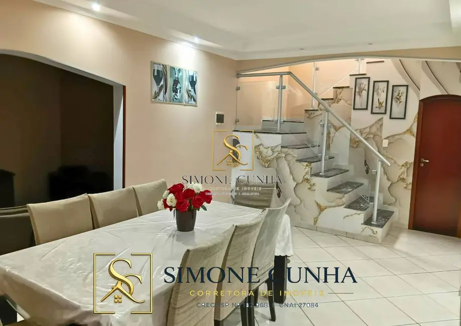 Foto 1 de Sobrado com 3 quartos à venda, 130m2 em Sao Jose Dos Campos - SP