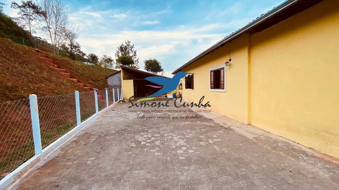 Chácara com 3 quartos à venda, 190m2 em Monteiro Lobato - SP - imagem 6 Foto 6 de Chácara com 3 quartos à venda, 190m2 em Monteiro Lobato - SP