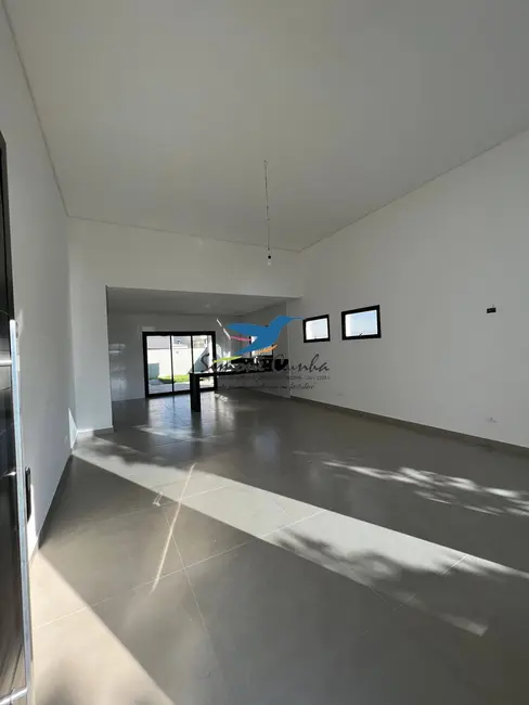 Foto 6 de Casa de Condomínio com 3 quartos à venda, 150m2 em Cacapava - SP
