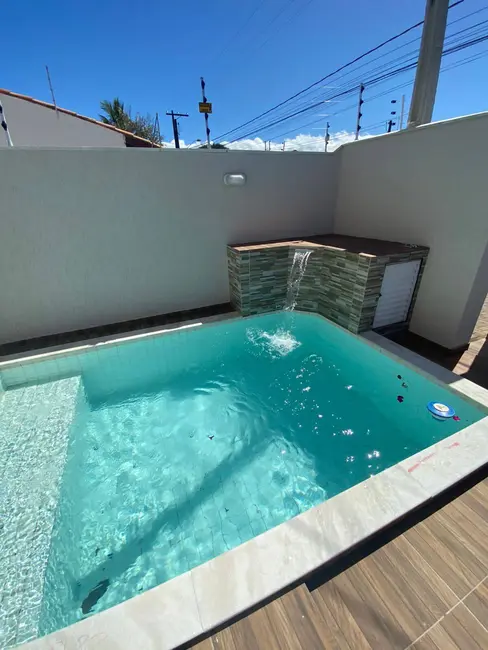 Foto 3 de Casa com 2 quartos à venda, 75m2 em Itanhaem - SP