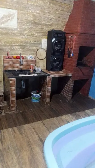 Casa com 2 quartos à venda, 80m2 em Itanhaem - SP - imagem 6 Foto 6 de Casa com 2 quartos à venda, 80m2 em Itanhaem - SP