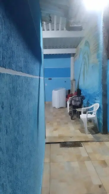 Casa com 2 quartos à venda, 80m2 em Itanhaem - SP - imagem 4 Foto 4 de Casa com 2 quartos à venda, 80m2 em Itanhaem - SP