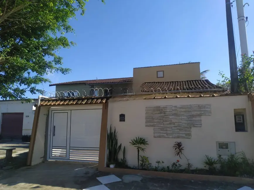 Casa com 3 quartos à venda, 43m2 em Itanhaem - SP - imagem 2 Foto 2 de Casa com 3 quartos à venda, 43m2 em Itanhaem - SP