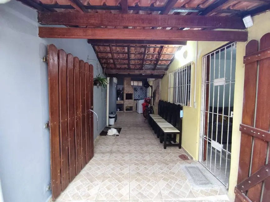 Foto 7 de Casa com 2 quartos à venda, 50m2 em Itanhaem - SP