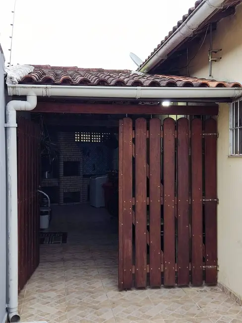 Foto 5 de Casa com 2 quartos à venda, 50m2 em Itanhaem - SP