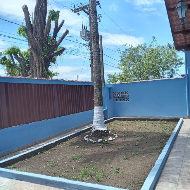 Foto 9 de Casa com 3 quartos à venda, 216m2 em Itanhaem - SP