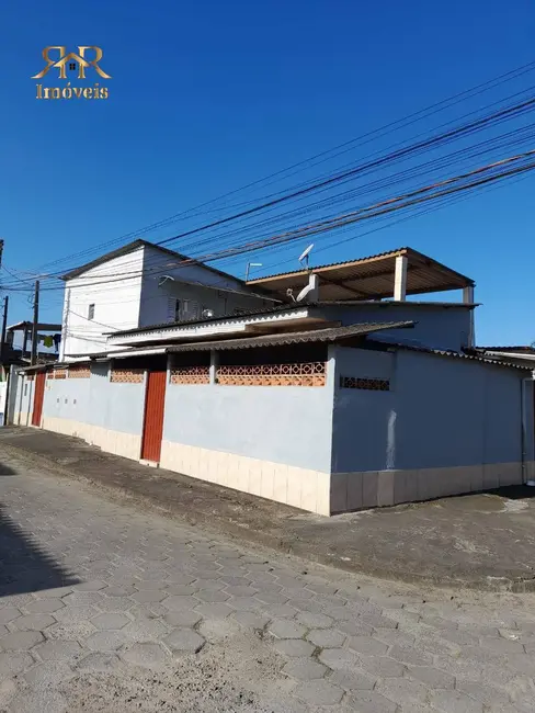Foto 1 de Casa com 4 quartos à venda, 166m2 em Itanhaem - SP