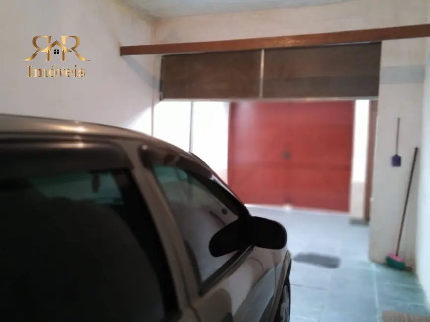 Foto 3 de Casa com 4 quartos à venda, 166m2 em Itanhaem - SP