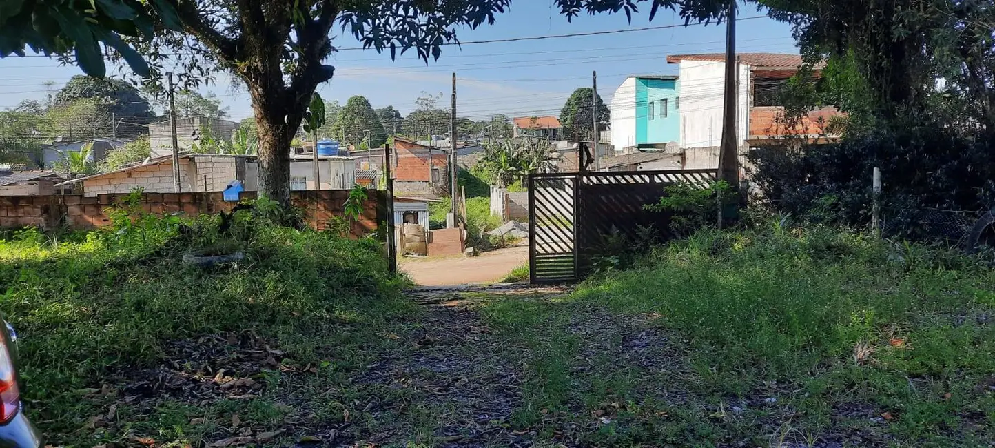 Chácara com 2 quartos à venda, 90m2 em Itanhaem - SP - imagem 3 Foto 3 de Chácara com 2 quartos à venda, 90m2 em Itanhaem - SP