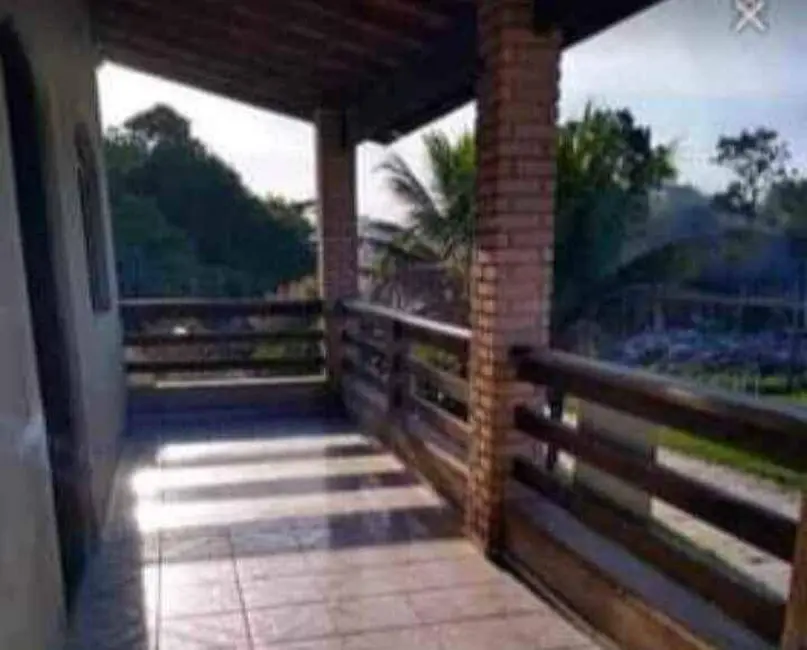 Foto 5 de Casa com 3 quartos à venda, 280m2 em Itanhaem - SP