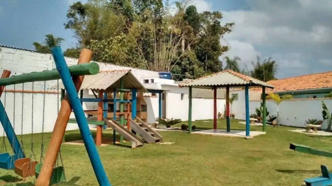 Casa de Condomínio com 2 quartos à venda, 42m2 em Itanhaem - SP - imagem 6 Foto 6 de Casa de Condomínio com 2 quartos à venda, 42m2 em Itanhaem - SP