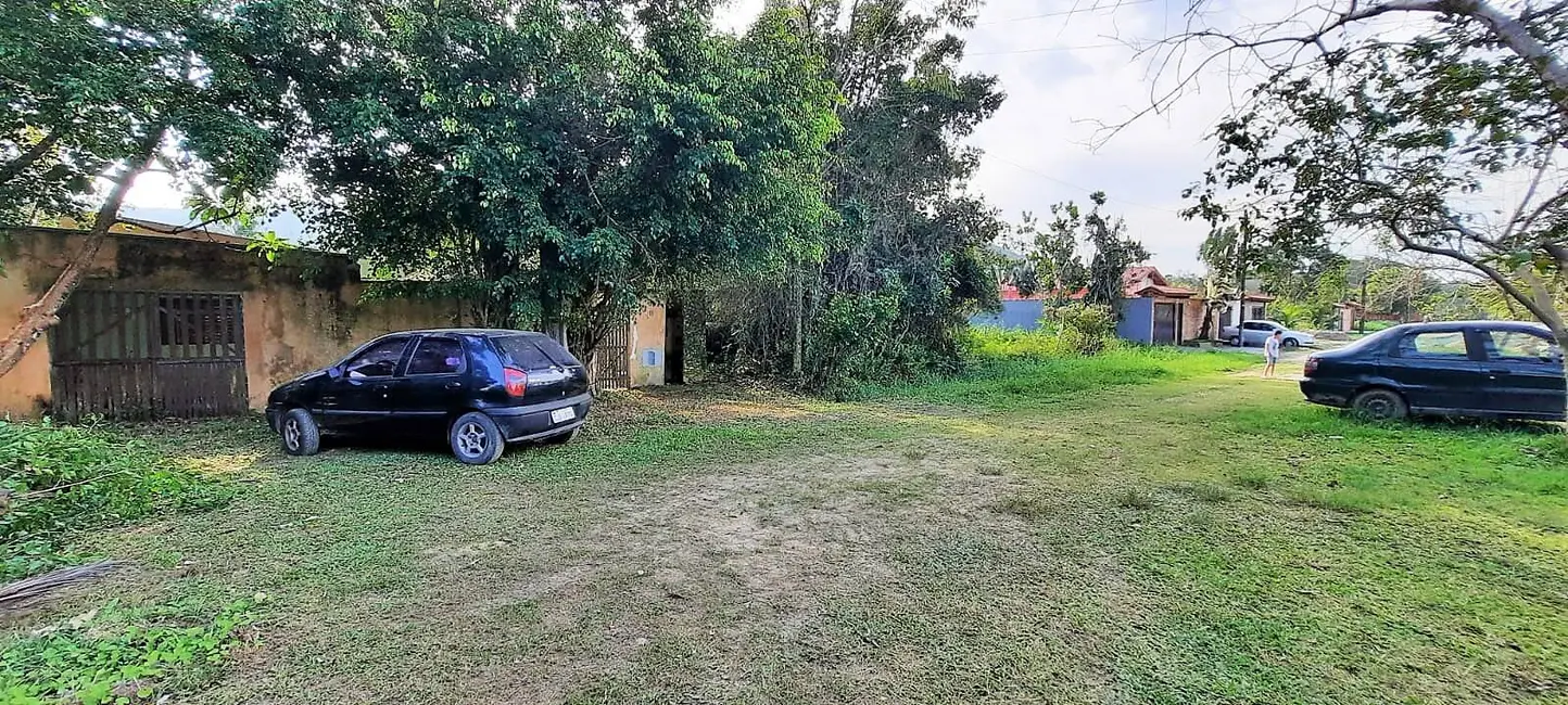 Foto 3 de Casa com 2 quartos à venda, 169m2 em Itanhaem - SP