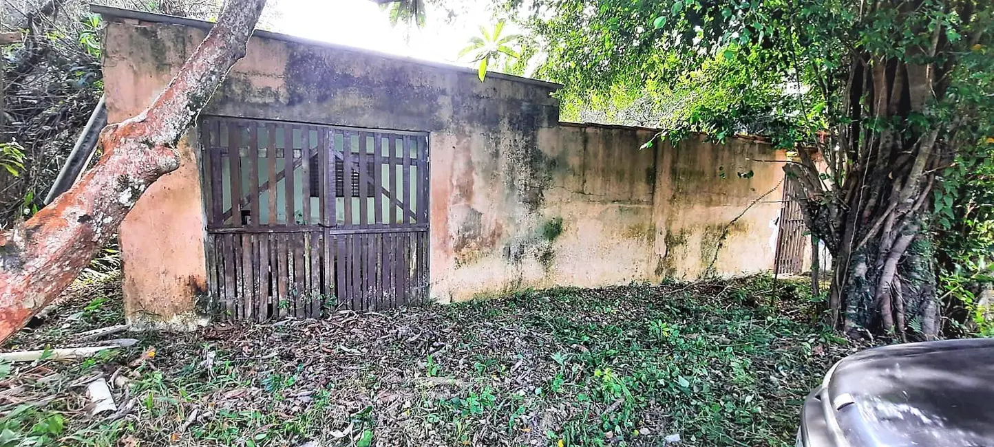 Foto 2 de Casa com 2 quartos à venda, 169m2 em Itanhaem - SP