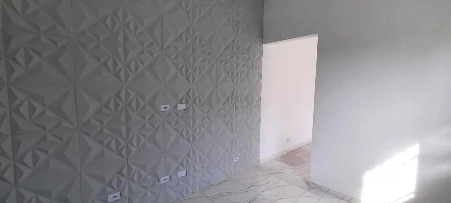 Foto 8 de Casa com 2 quartos à venda, 65m2 em Itanhaem - SP