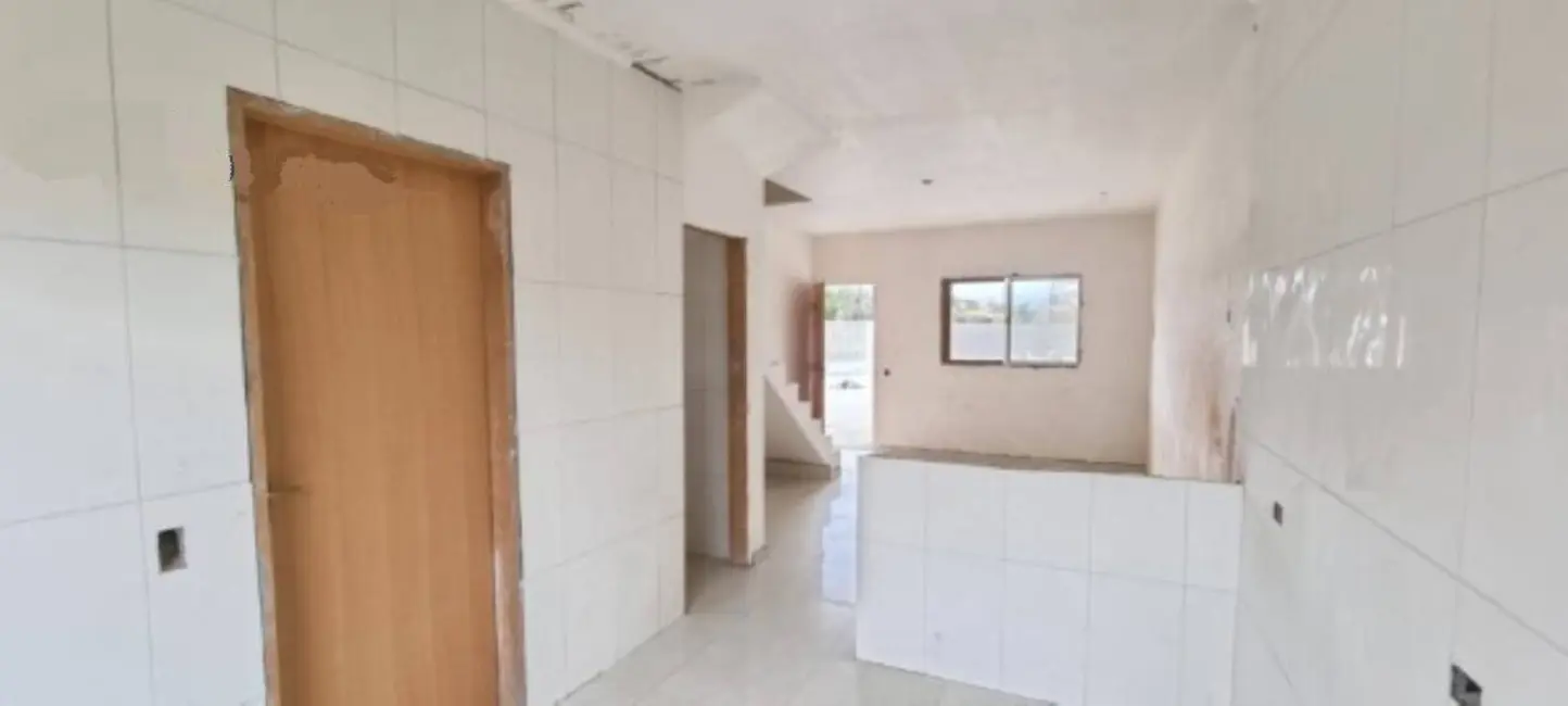Foto 6 de Casa de Condomínio com 2 quartos à venda, 70m2 em Mongagua - SP