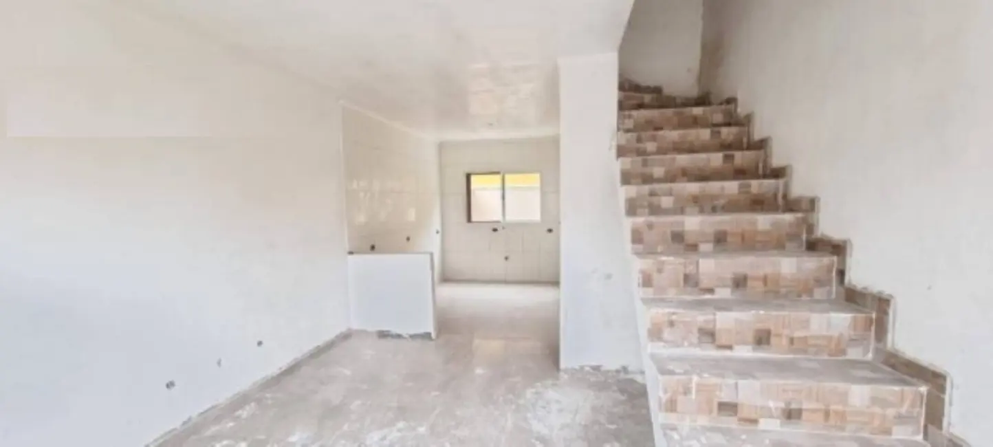 Foto 5 de Casa de Condomínio com 2 quartos à venda, 70m2 em Mongagua - SP