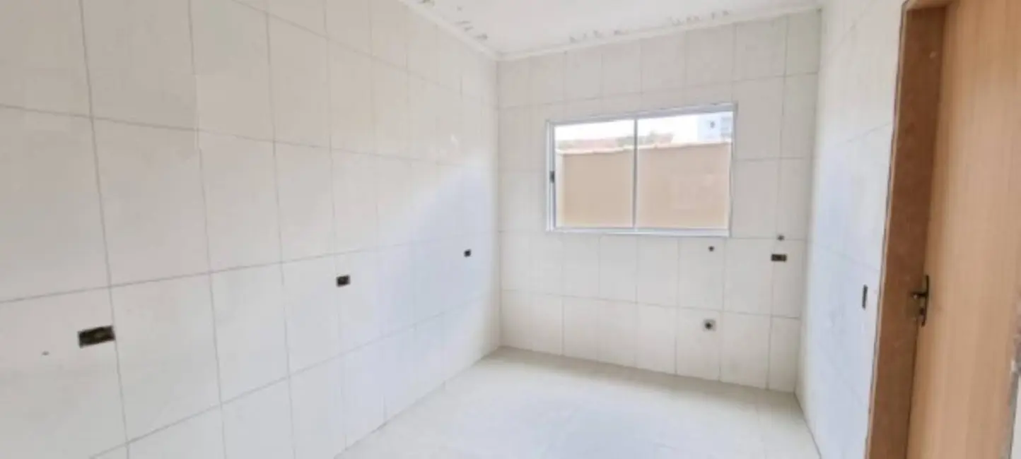 Foto 9 de Casa de Condomínio com 2 quartos à venda, 70m2 em Mongagua - SP