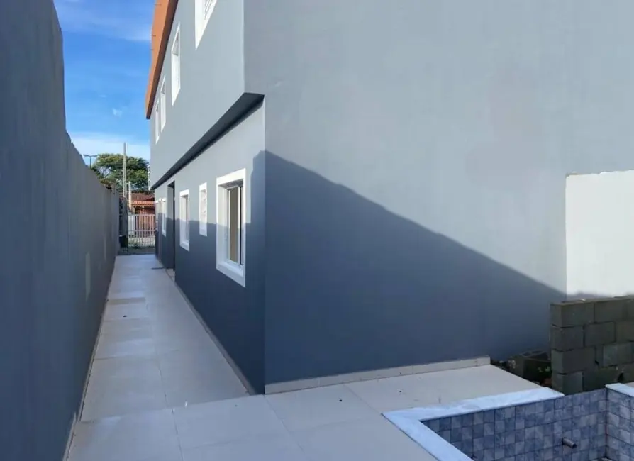 Casa com 2 quartos à venda, 55m2 em Itanhaem - SP - imagem 5 Foto 5 de Casa com 2 quartos à venda, 55m2 em Itanhaem - SP