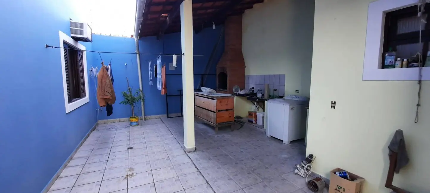 Foto 6 de Casa com 4 quartos à venda, 160m2 em Itanhaem - SP