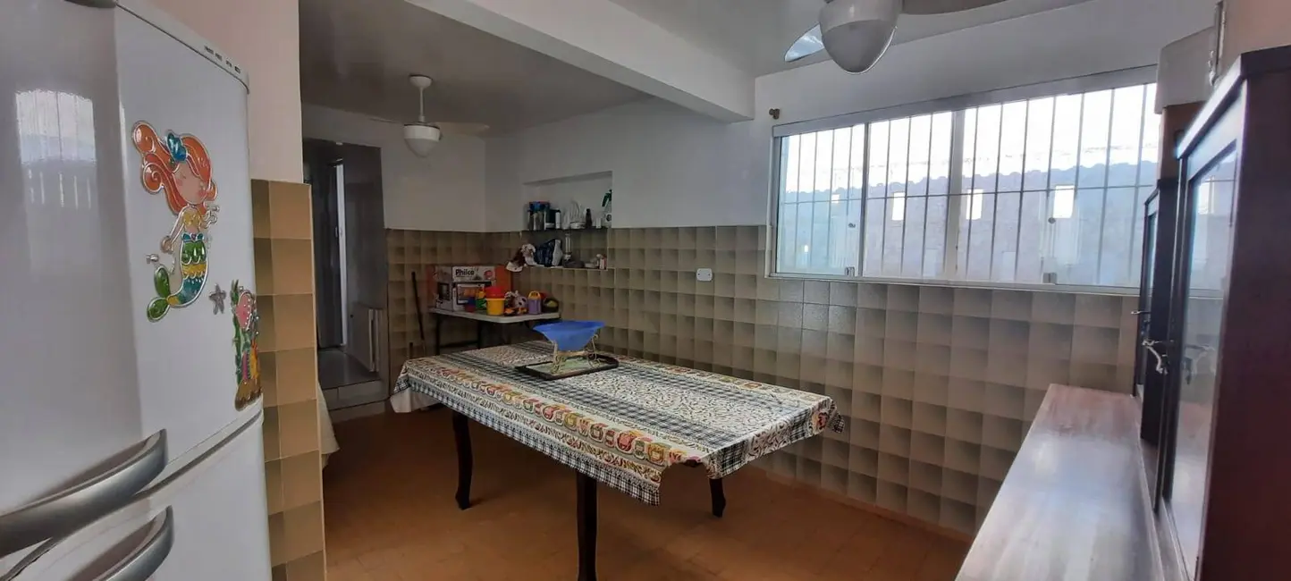 Foto 4 de Casa com 3 quartos à venda, 104m2 em Itanhaem - SP