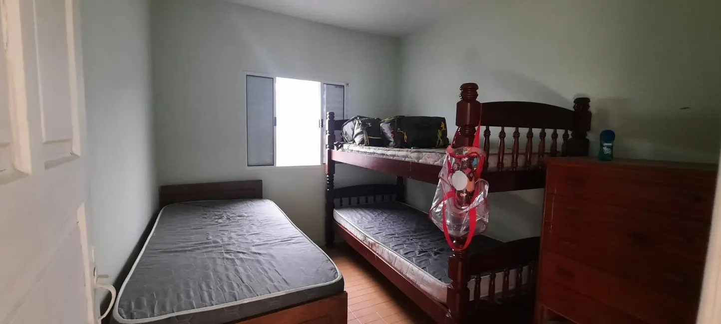 Foto 9 de Casa com 3 quartos à venda, 104m2 em Itanhaem - SP