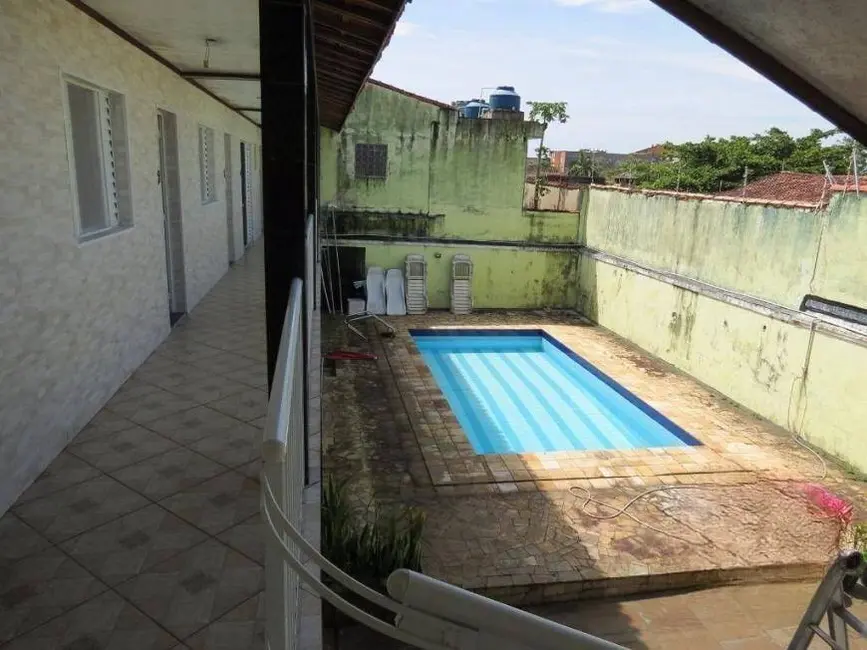 Pousada com 10 quartos à venda, 486m2 em Itanhaem - SP - imagem 5 Foto 5 de Pousada com 10 quartos à venda, 486m2 em Itanhaem - SP