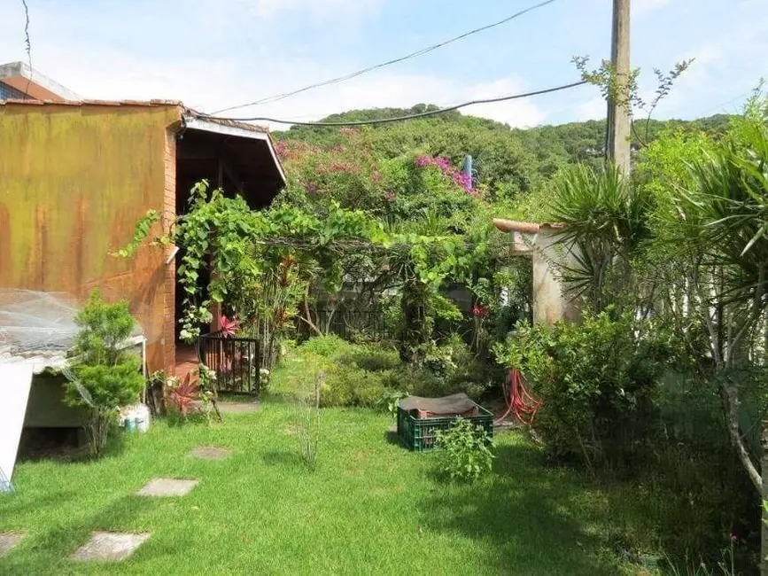 Pousada com 10 quartos à venda, 486m2 em Itanhaem - SP - imagem 9 Foto 9 de Pousada com 10 quartos à venda, 486m2 em Itanhaem - SP