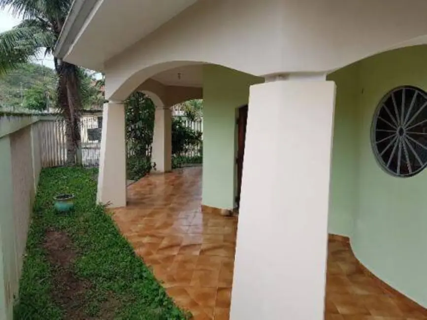 Foto 6 de Casa com 5 quartos à venda, 300m2 em Itanhaem - SP