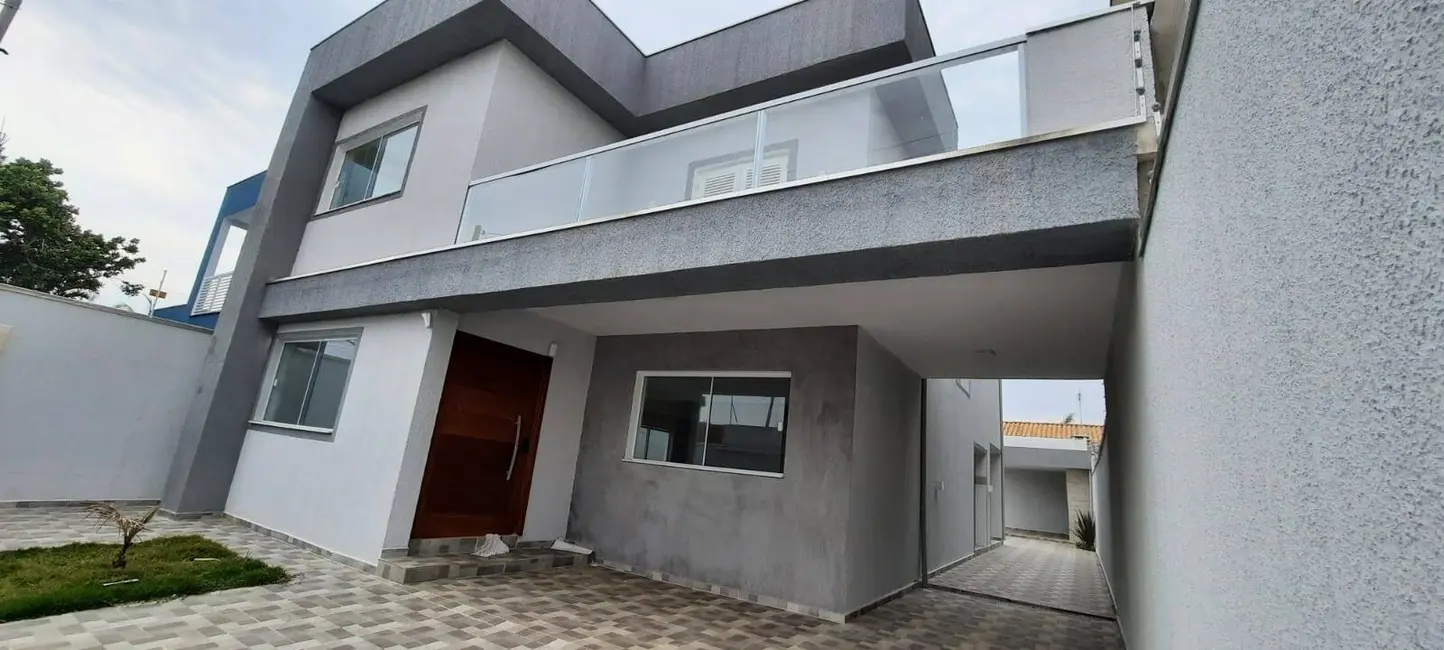 Foto 3 de Casa com 4 quartos à venda, 310m2 em Itanhaem - SP