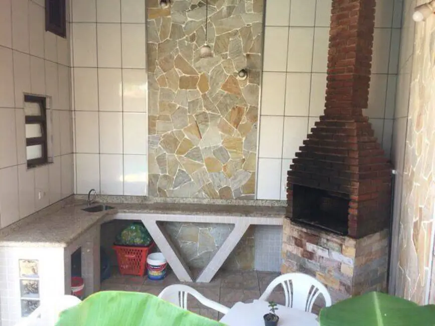 Foto 6 de Casa com 4 quartos à venda, 167m2 em Itanhaem - SP