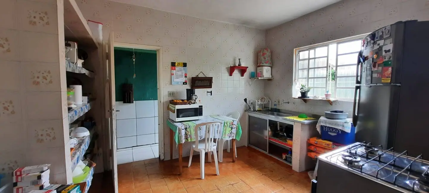 Foto 9 de Casa com 2 quartos à venda, 105m2 em Itanhaem - SP