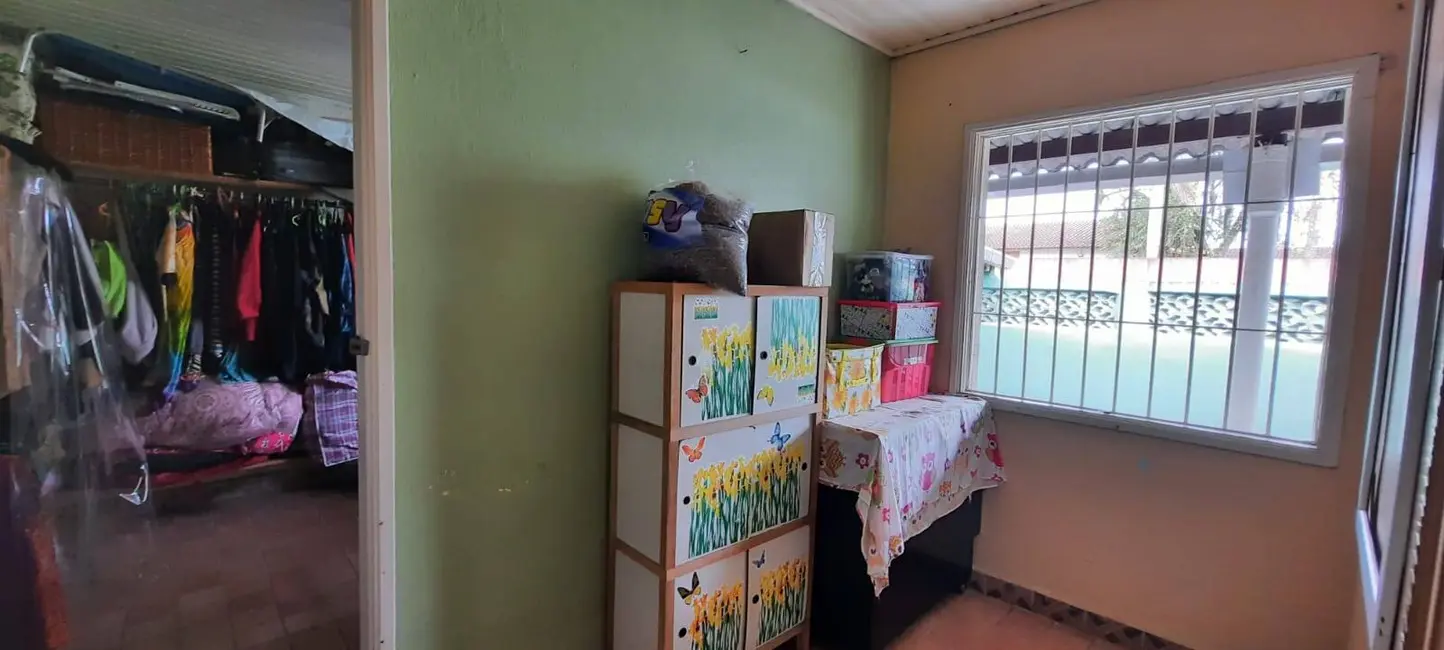 Foto 4 de Casa com 2 quartos à venda, 105m2 em Itanhaem - SP