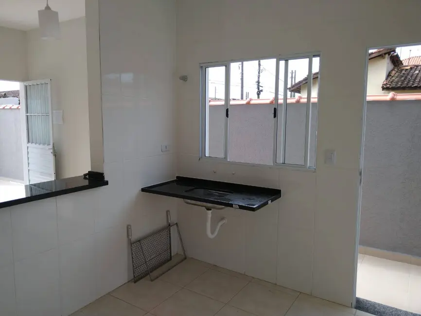 Foto 6 de Casa com 2 quartos à venda, 58m2 em Itanhaem - SP