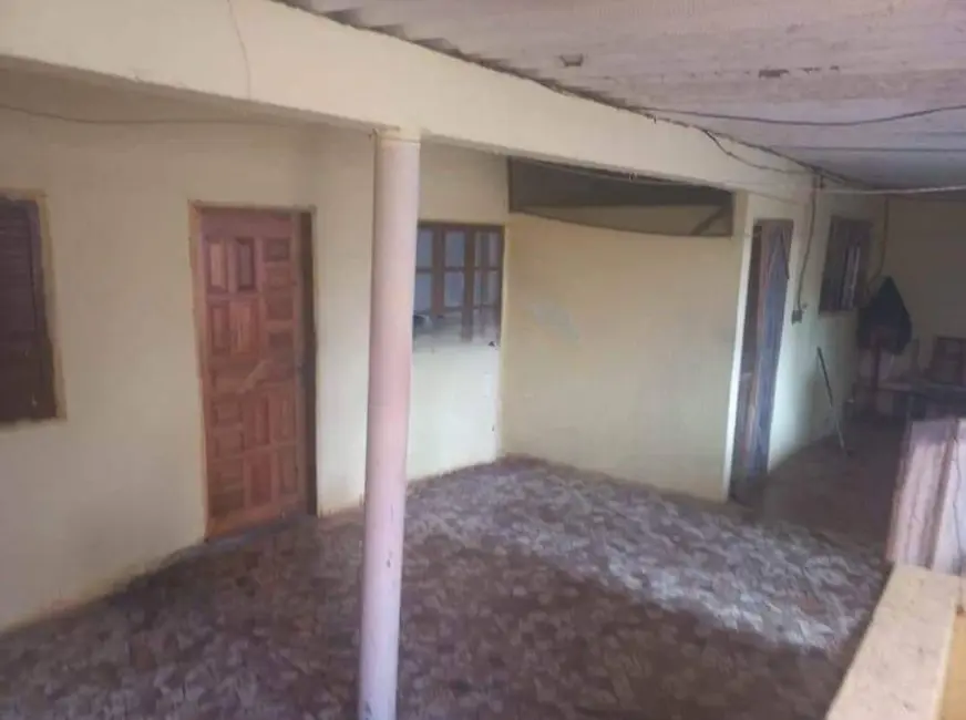 Foto 8 de Casa com 9 quartos à venda, 281m2 em Itanhaem - SP