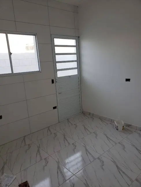 Foto 8 de Casa com 2 quartos à venda, 58m2 em Itanhaem - SP