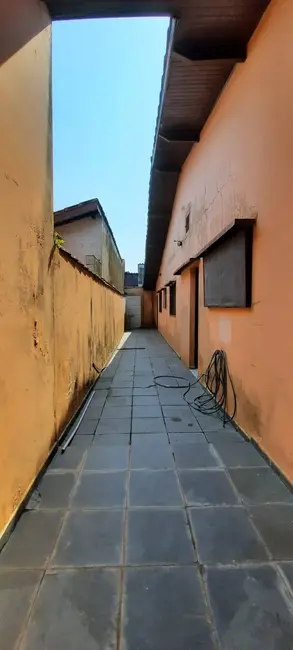 Foto 6 de Casa com 2 quartos à venda, 58m2 em Itanhaem - SP