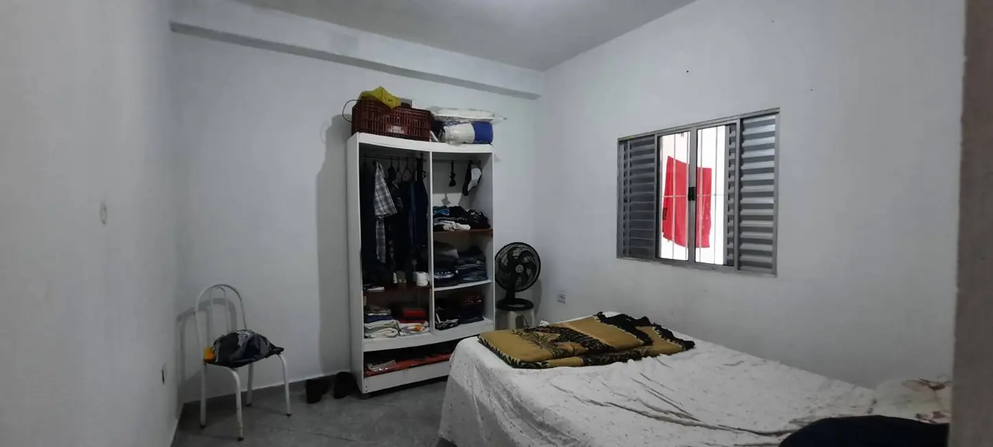 Foto 6 de Casa com 2 quartos à venda, 33m2 em Itanhaem - SP