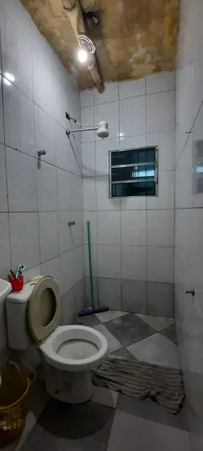 Foto 7 de Casa com 2 quartos à venda, 33m2 em Itanhaem - SP