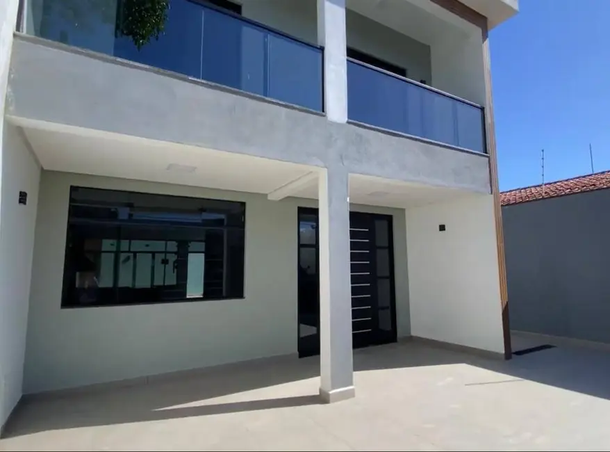Foto 5 de Casa com 3 quartos à venda, 110m2 em Itanhaem - SP