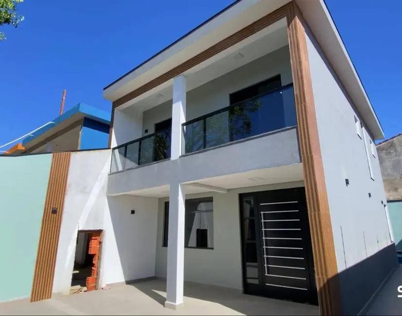 Foto 3 de Casa com 3 quartos à venda, 110m2 em Itanhaem - SP