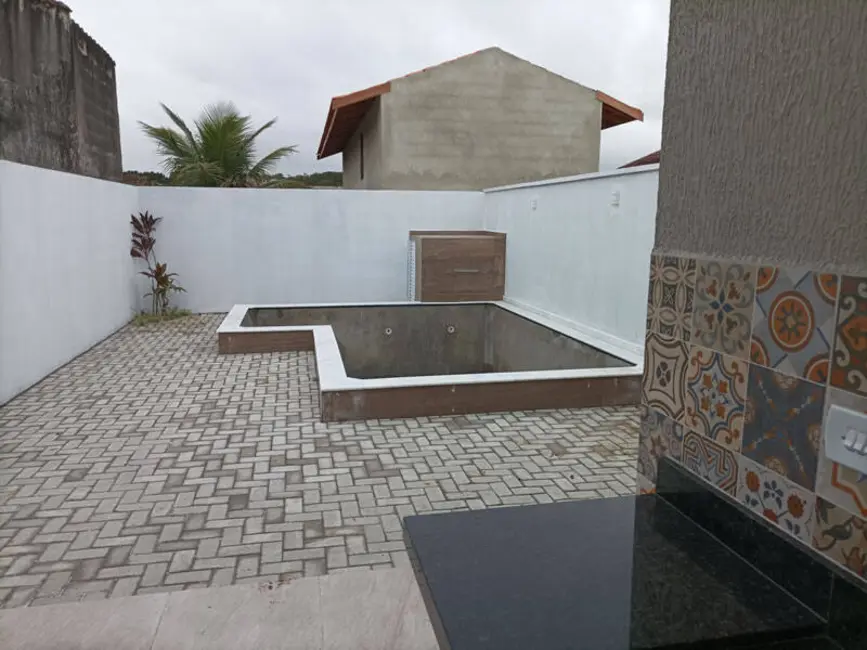 Foto 9 de Casa com 3 quartos à venda, 95m2 em Itanhaem - SP