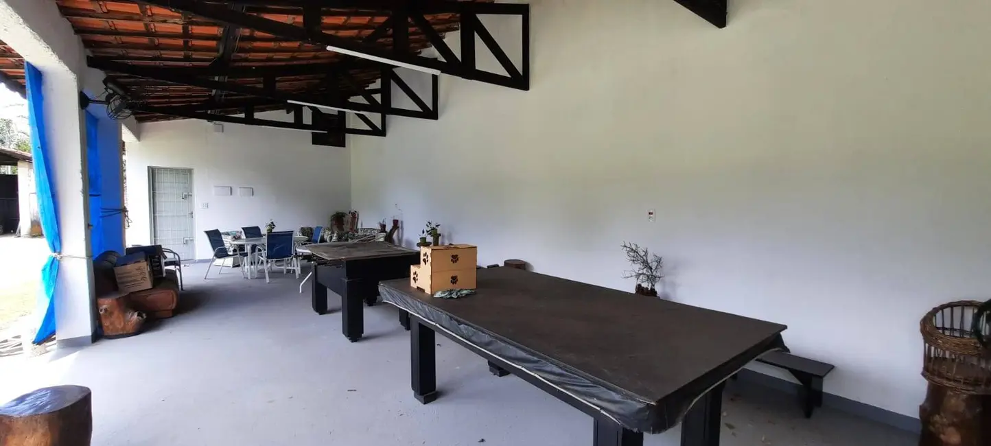 Chácara com 3 quartos à venda, 320m2 em Itanhaem - SP - imagem 4 Foto 4 de Chácara com 3 quartos à venda, 320m2 em Itanhaem - SP