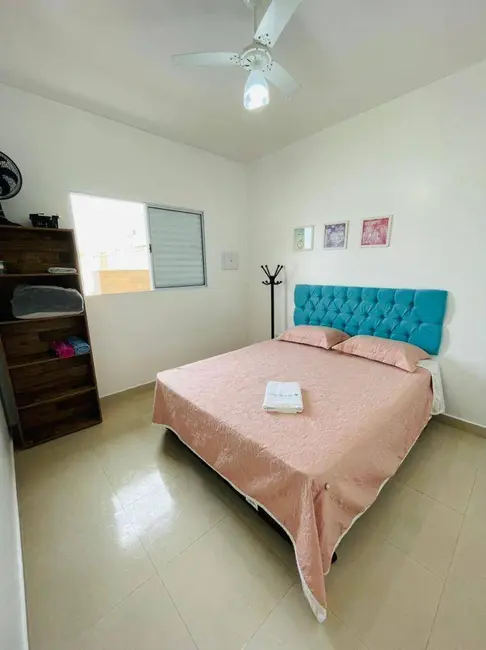 Foto 8 de Casa com 2 quartos à venda, 59m2 em Itanhaem - SP