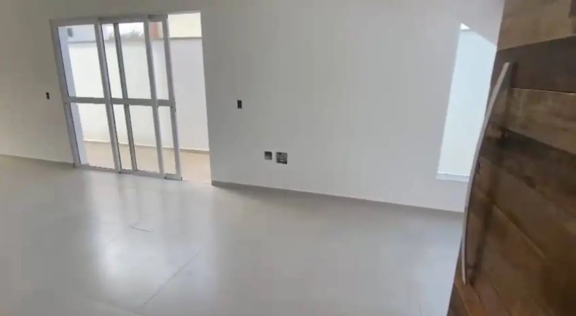 Foto 5 de Casa com 4 quartos à venda, 198m2 em Itanhaem - SP