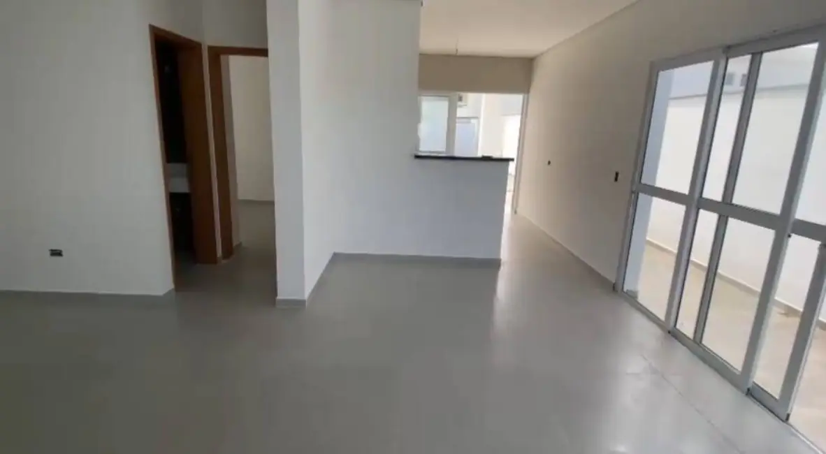 Foto 8 de Casa com 4 quartos à venda, 198m2 em Itanhaem - SP