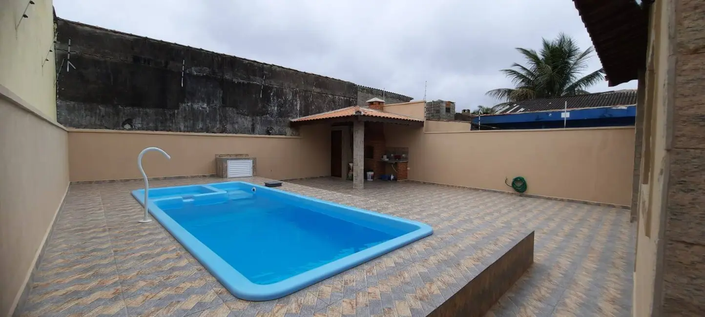 Foto 4 de Casa com 3 quartos à venda, 107m2 em Itanhaem - SP