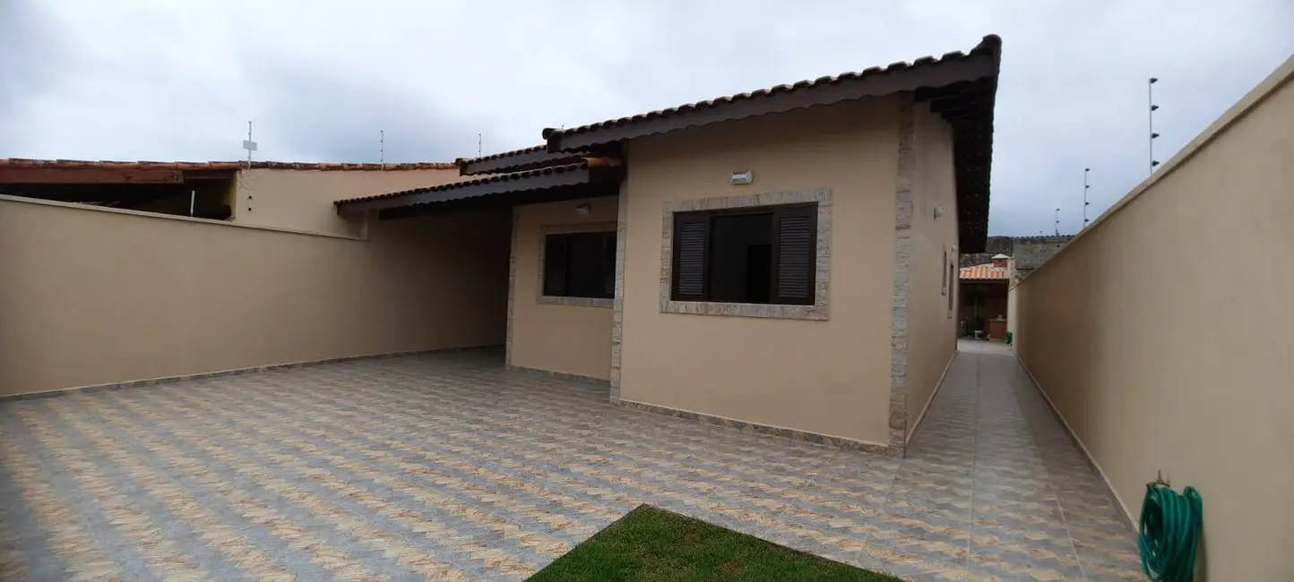 Foto 7 de Casa com 3 quartos à venda, 107m2 em Itanhaem - SP