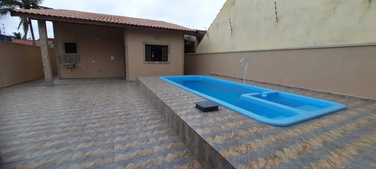 Foto 5 de Casa com 3 quartos à venda, 107m2 em Itanhaem - SP