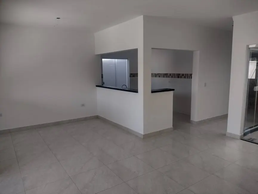 Foto 6 de Casa com 3 quartos à venda, 130m2 em Itanhaem - SP