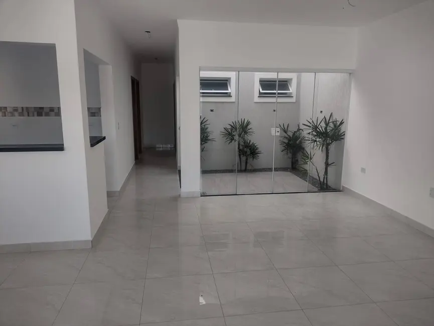 Foto 7 de Casa com 3 quartos à venda, 130m2 em Itanhaem - SP